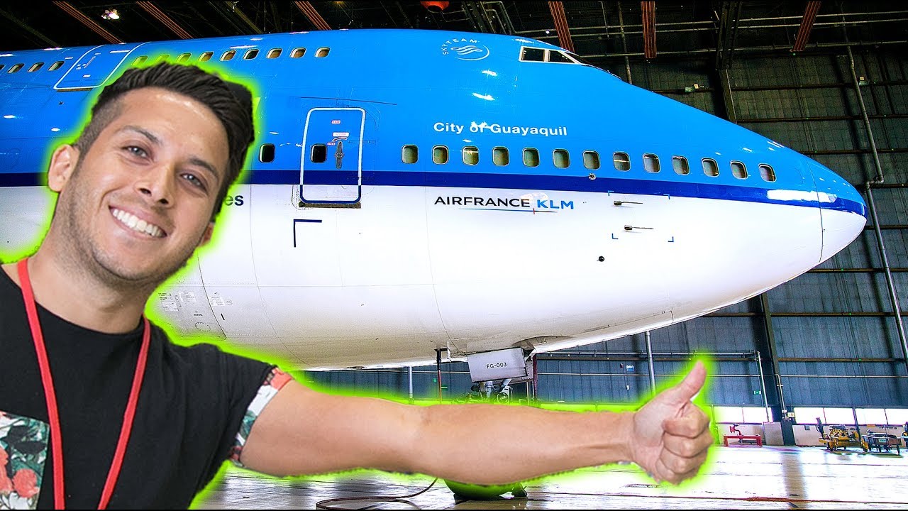 lugar donde se guardan los aviones