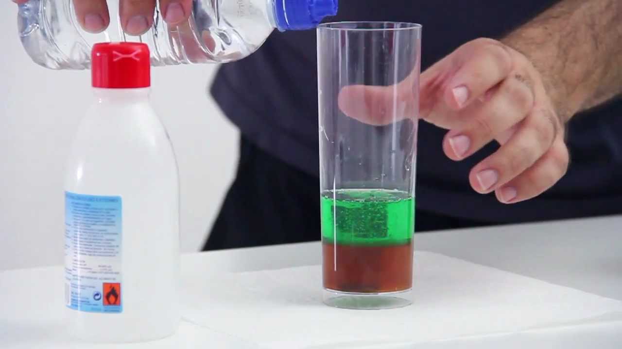 como es posible colocar 5 liquidos sin que se mezclen