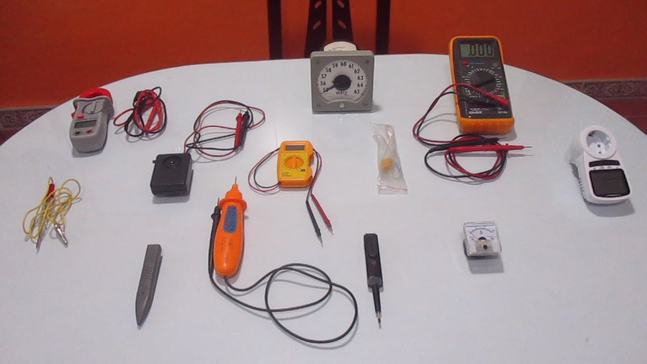 como se llama el aparato que mide la electricidad
