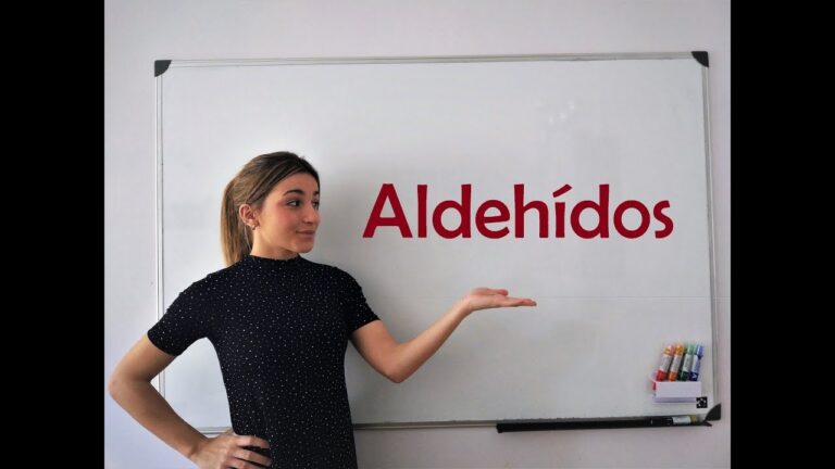 Descubre el nombre genérico de los aldehídos derivados de ciertos